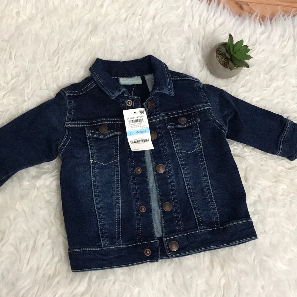 🆕Jean jacket 4 baby girls